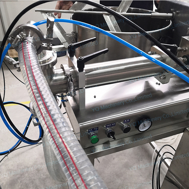 Liquid Dispensing Machine with Conveyor Belt